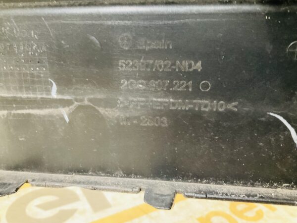 BUMPER Volkswagen Polo 2G 4xpdc 2017-2021  VOORBUMPER 2-H13-10732z