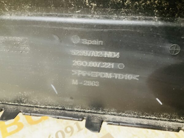 BUMPER Volkswagen Polo 2G 4xpdc 2017-2021  VOORBUMPER 2-H13-10738z