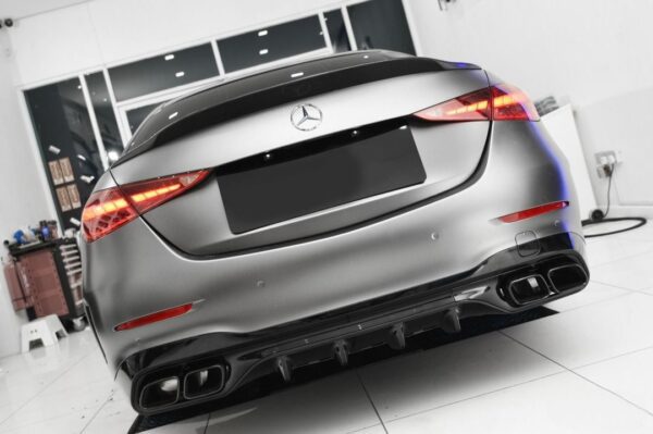 Diffuser set Mercedes C W206 AMG 63 Achterbumper uitlaat 2022-2024