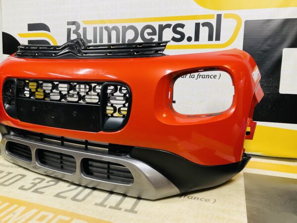 BUMPER Citroen C3 Aircorss 13490019 VOORBUMPER 1-F4-10873z