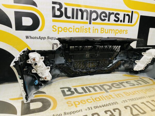BUMPER Peugeot 208 GTLine GT-Line 6xpdc 2019-2023 VOORBUMPER 2-A7-10877z