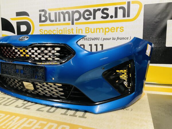 BUMPER Kia Ceed GTline GT-Line 6xpdc  VOORBUMPER 2-G9-10884z