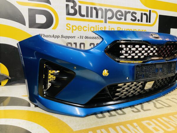 BUMPER Kia Ceed GTline GT-Line 6xpdc  VOORBUMPER 2-G9-10884z