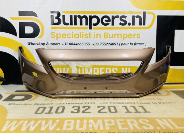 BUMPER Volvo V40 Normaal kls VOORBUMPER 1-E2-10909z