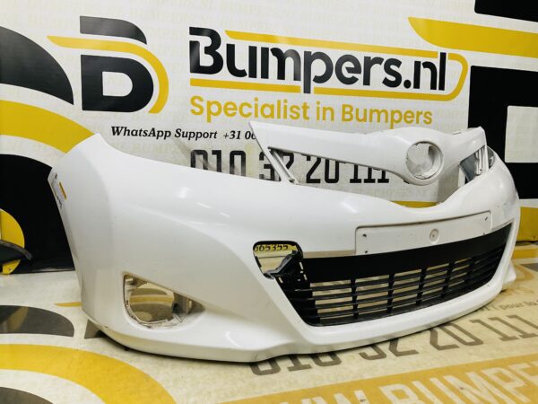 BUMPER Toyota Yaris 2012-2014 VOORBUMPER 2-D2-10923z
