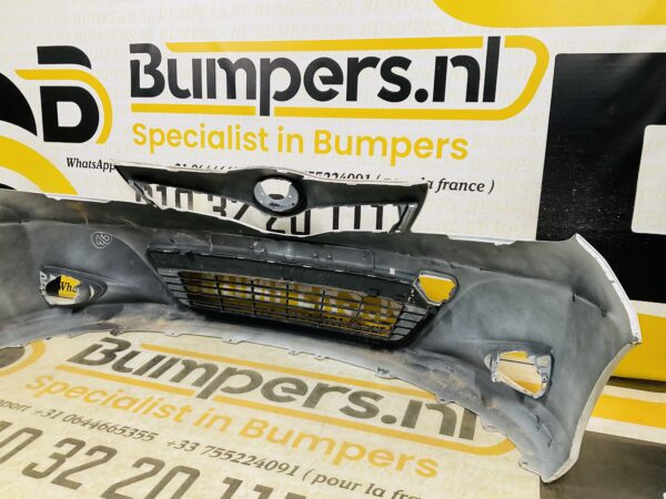 BUMPER Toyota Yaris 2012-2014 VOORBUMPER 2-D2-10923z