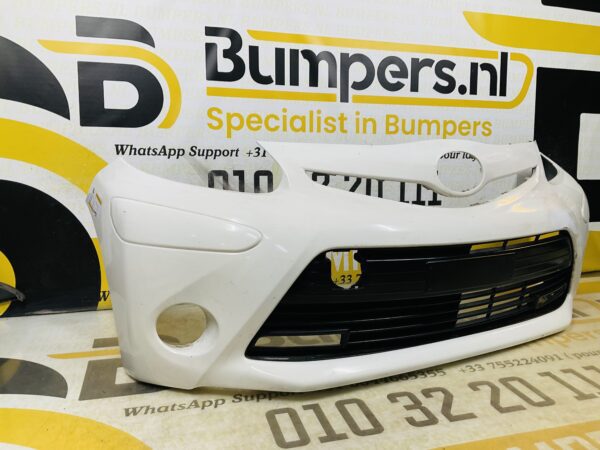 BUMPER Toyota Aygo 2011-2014  VOORBUMPER 2-D1-10933z