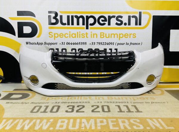 BUMPER Peugeot 208 2012-2016 VOORBUMPER 2-J2-10945z
