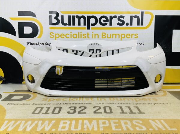 BUMPER Toyota Aygo 2012-2014  VOORBUMPER 2-D1-10963z