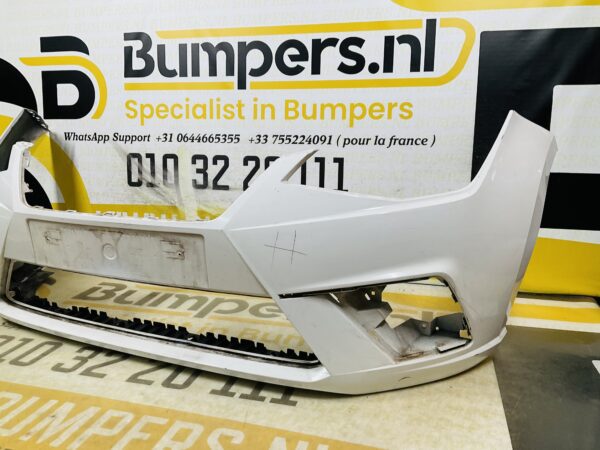BUMPER Seat Ibiza 6F 6F0807221 VOORBUMPER 2-C3-10981z
