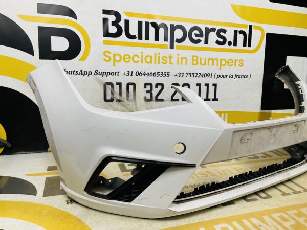 BUMPER Seat Ibiza 6F 6F0807221 VOORBUMPER 2-C3-10981z