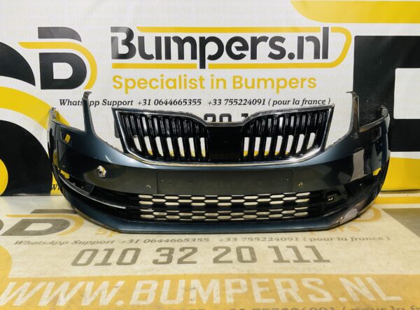 BUMPER Skoda Octavia 3 4xpdc kls 2012-2017  VOORBUMPER 2-H6-11097z