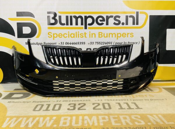 BUMPER Skoda Octavia 3 4xpdc kls 2012-2017  VOORBUMPER 2-H6-11098z