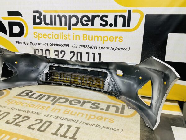 BUMPER Toyota Auris 53102-02230 VOORBUMPER 2-D3-10987z