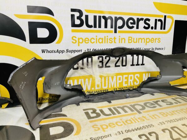 BUMPER Toyota Yaris Facelift 2021-2023 VOORBUMPER 2-D3-10991z