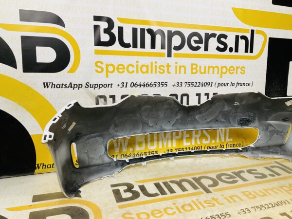 BUMPER Renault Twingo Facelift 2018-2023 VOORBUMPER 2-F3-10992z