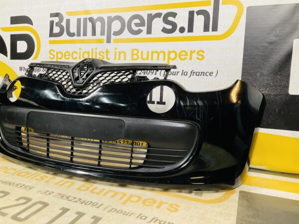 BUMPER Renault Twingo 2014-2018  VOORBUMPER 2-F3-10996z