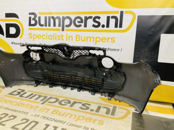 BUMPER Renault Twingo 2014-2018  VOORBUMPER 2-F3-10996z