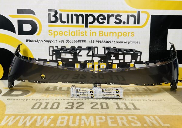BUMPER Hyundai Ioniq  VOORBUMPER 2-E4-11108z