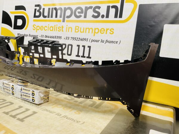 BUMPER Hyundai Ioniq  VOORBUMPER 2-E4-11108z
