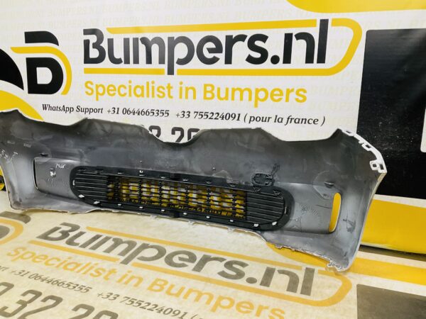 BUMPER Renault Twingo Facelift 2018-2023 VOORBUMPER 2-F3-10999z