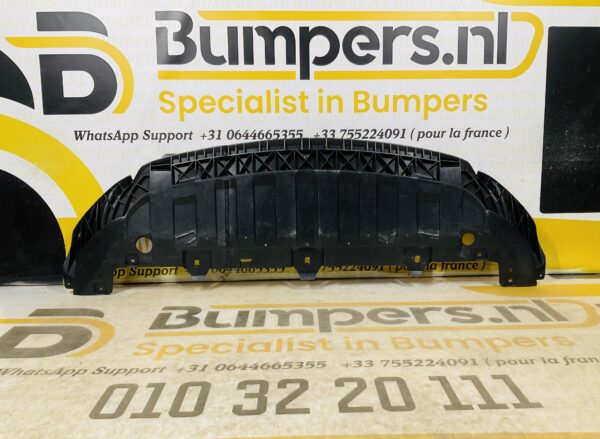Onderplaat Mercedes A Klasse W176 AMG A1768850036  Bumperlip 2-L4-11184T
