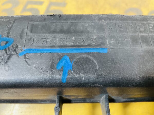 Grill Ford Focus MK4 2017-2021  JX7B-17E778-8  Bumpergrill 2-M2-11242