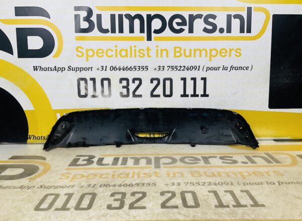 Bumperlip Toyota Yaris 2021-2024  52453-K0060 Achterbumperlip 2-N3-11245T