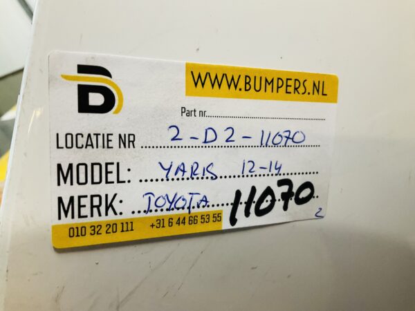 BUMPER Toyota Yaris 2012-2014  VOORBUMPER 2-D2-11070z