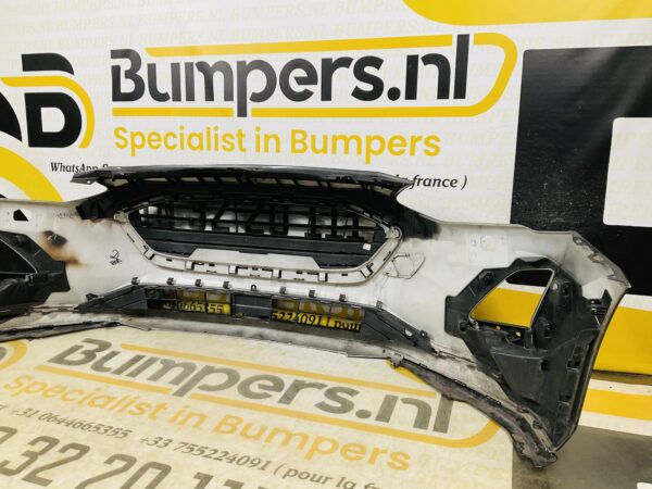 BUMPER Ford Focus 0097A  VOORBUMPER 1-D9-11078z