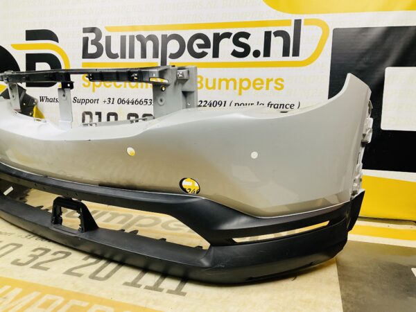 BUMPER Mazda MX30 MX 30 4xpdc VOORBUMPER 2-B10-11086z