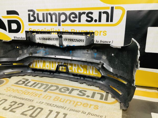 BUMPER Mazda MX30 MX 30 4xpdc VOORBUMPER 2-B10-11086z
