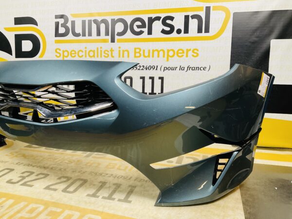 BUMPER Kia Ceed Normaal 2023-2024 VOORBUMPER 2-G10-11125z