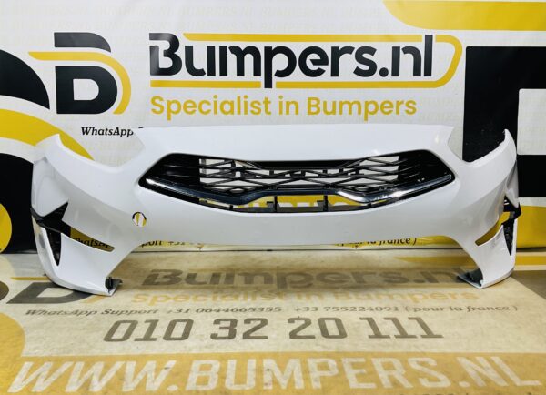 BUMPER Kia Ceed Normaal 2023-2024 VOORBUMPER 2-G10-11127z