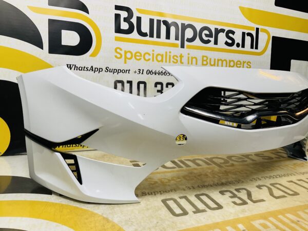 BUMPER Kia Ceed Normaal 2023-2024 VOORBUMPER 2-G10-11127z