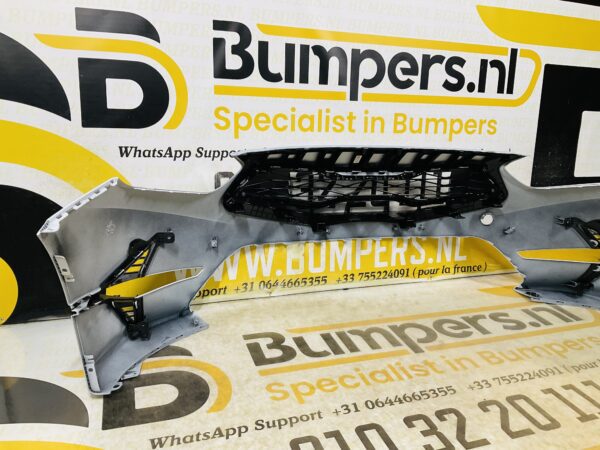 BUMPER Kia Ceed Normaal 2023-2024 VOORBUMPER 2-G10-11127z