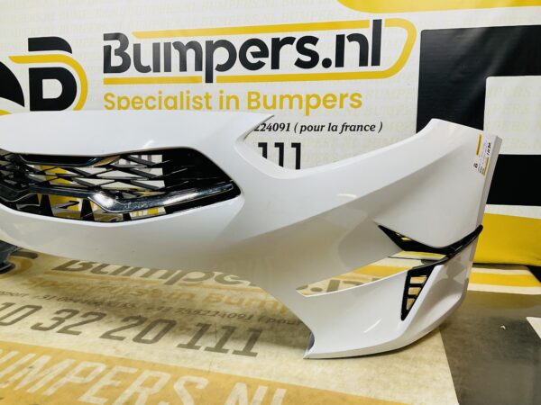BUMPER Kia Ceed Normaal 2023-2024 VOORBUMPER 2-G10-11130z