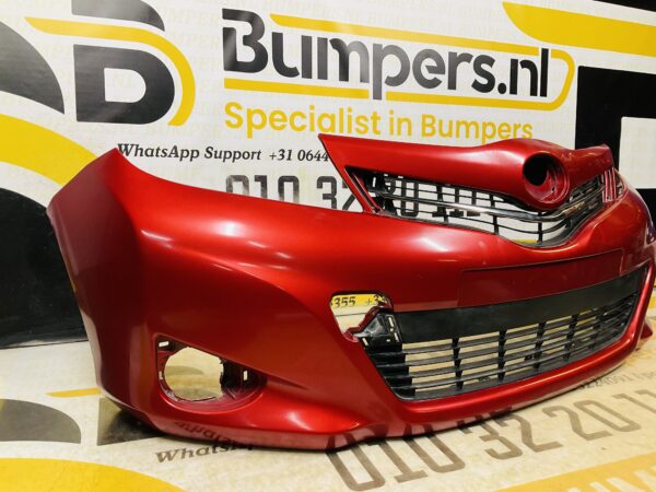 BUMPER Toyota Yaris 2011-2014 VOORBUMPER 2-D2-11153z