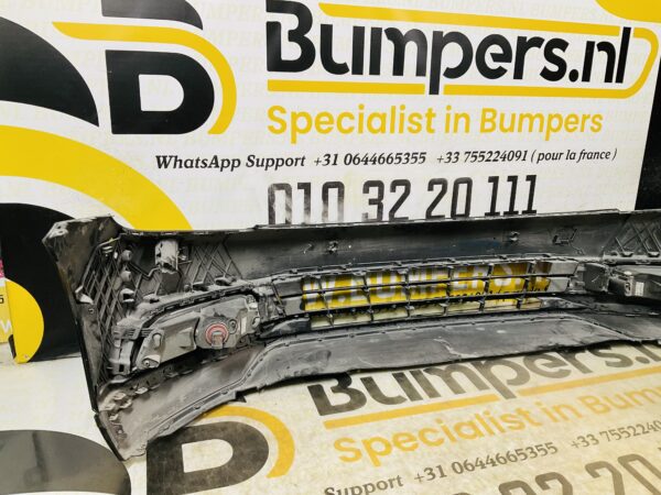 BUMPER Volkswagen Passat B8 6xpdc kls  VOORBUMPER 1-B7-11177z