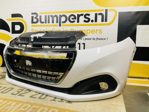BUMPER Peugeot 208 GT Sport Facelift  2016-2019 VOORBUMPER 2-J2-11181z