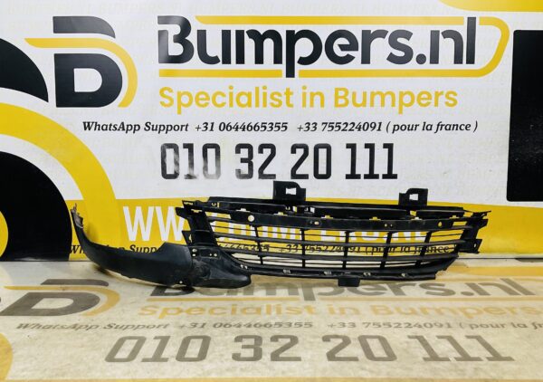 Grill Renault Captur Facelift 2016-2019  Voorumper grill 2-L6-11215T