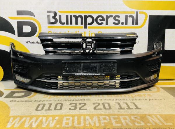 BUMPER Volkswagen Tiguan Normaal 4xpdc  VOORBUMPER 1-B8-11260z