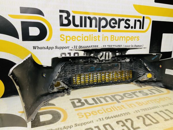 BUMPER Toyota Corolla 2018-2023 6xpdc  VOORBUMPER 2-D4-11279z