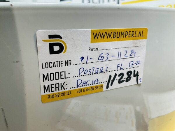 BUMPER Dacia Duster 2 Facelift 2017-2021  VOORBUMPER 1-G3-11284z