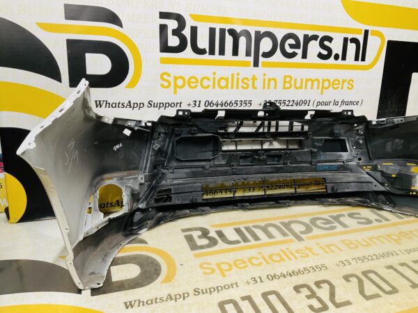 BUMPER Mitsubishi Outlander kls 6410G227ZZ VOORBUMPER 2-B5-11290z