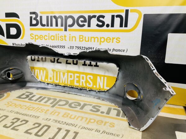 BUMPER Renault Kangoo VOORBUMPER 2-F9-11300z