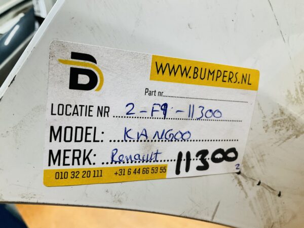 BUMPER Renault Kangoo VOORBUMPER 2-F9-11300z