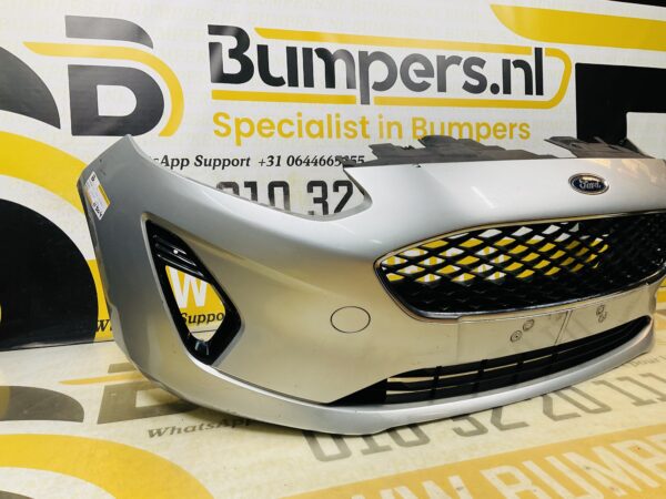 BUMPER Ford Fiesta MK8 2017-2021  VOORBUMPER 1-D2-11304z