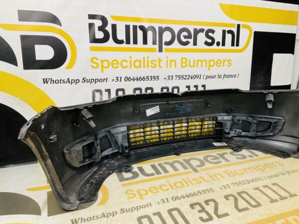 BUMPER Volkswagen Touran Caddy 1T0  kls 4xpdc  2010-2015 VOORBUMPER 1-C10-11308z