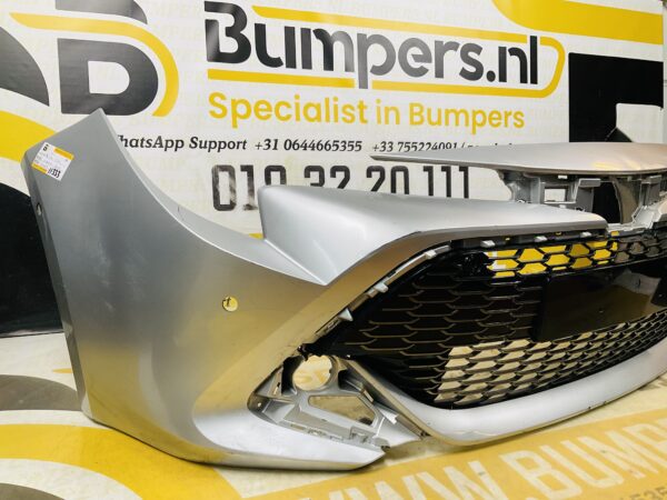 BUMPER Toyota Corolla 6xpdc 2018-2022 VOORBUMPER 2-D4-11333z